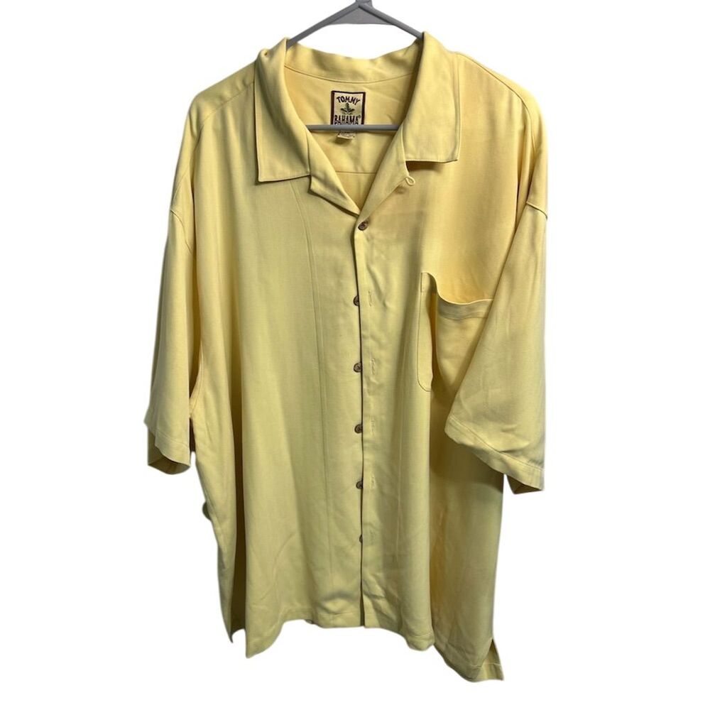 Tommy Bahama Men's XXL Cream Silk Short Sleeve Button-Up Shirt